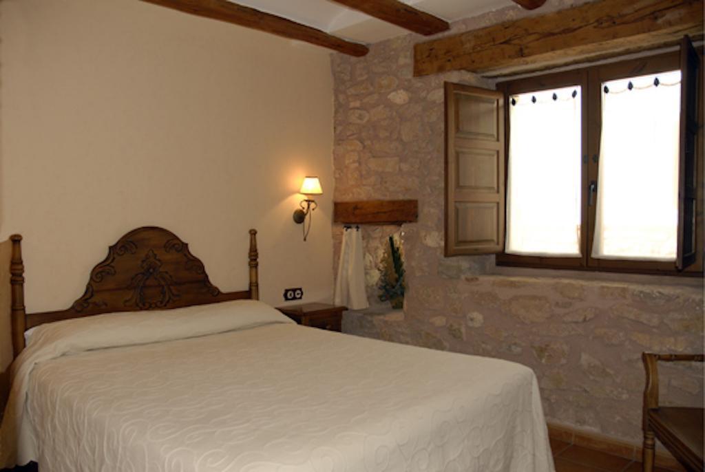 Parador De Santa Rita Molina de Aragon Luaran gambar